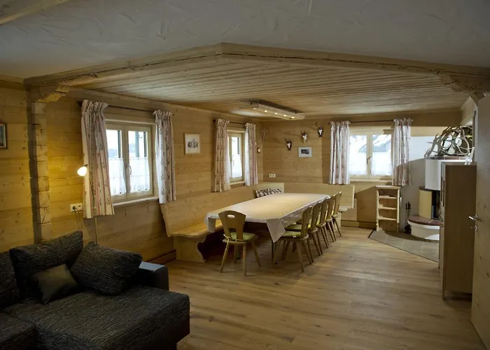 Ferienhaeuser Tschofen Garfrescha